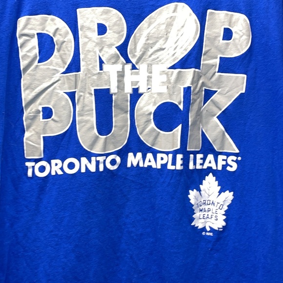 Toronto Maple Leafs Drop the Puck tshirt blue and white see photos size M - Picture 3 of 7